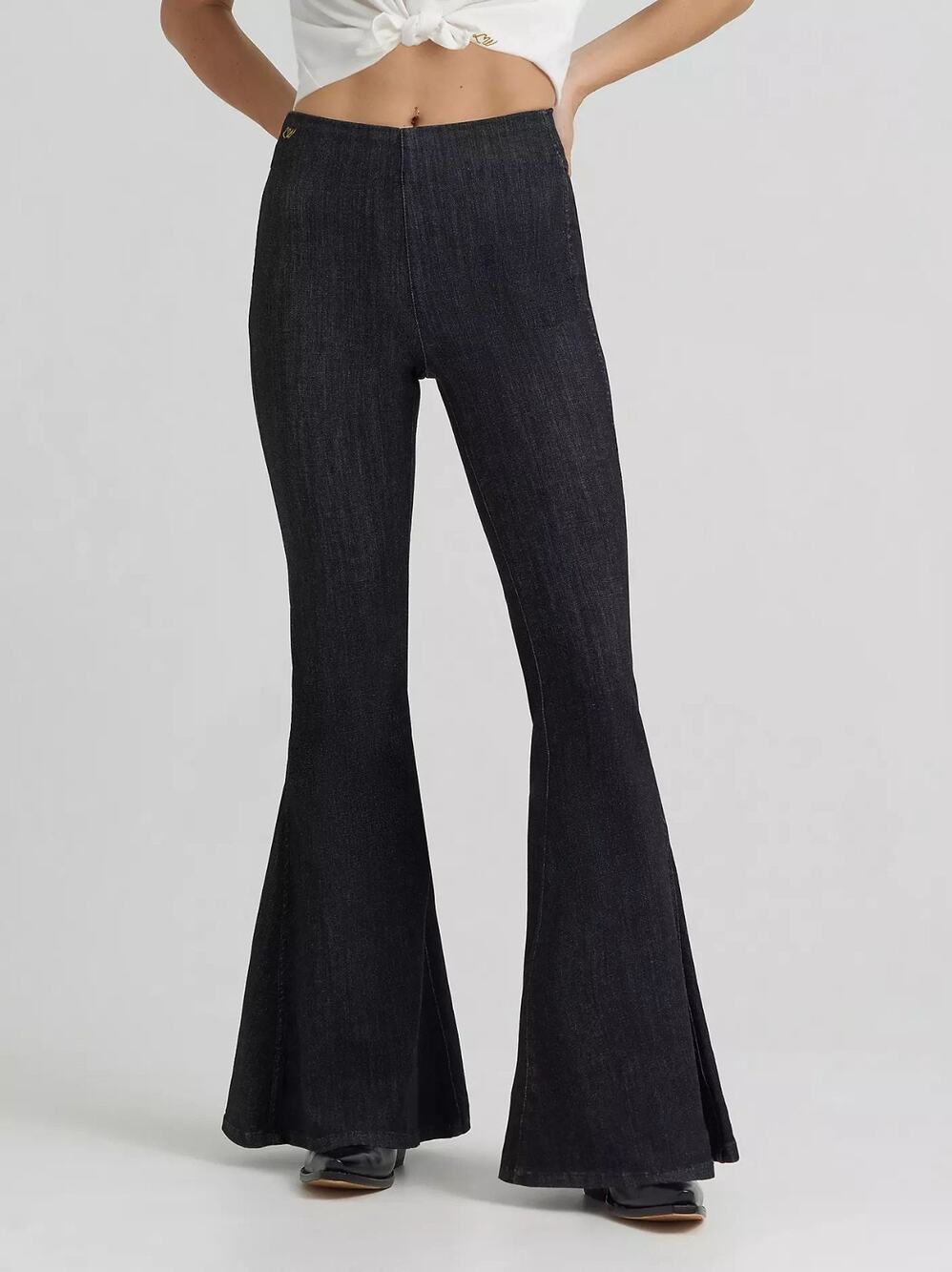 Wrangler x Lainey Wilson Bell Bottom Flare Jeans 24/00 Black Boho Cowgirl Chic